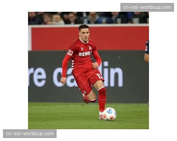 布莱顿探索签下科隆19岁边锋埃尔马拉