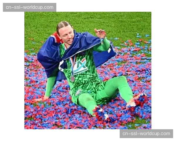 萨福诺夫出击失误后的自我调整，巴黎门将防守数据解析